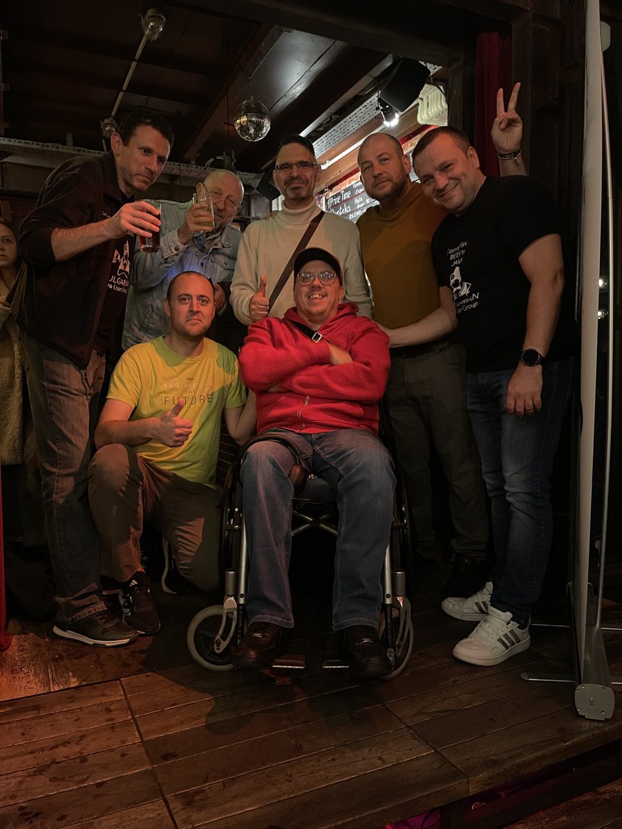 bercut2000's tweet image. Happening now - #JavaBeer at @bgjug