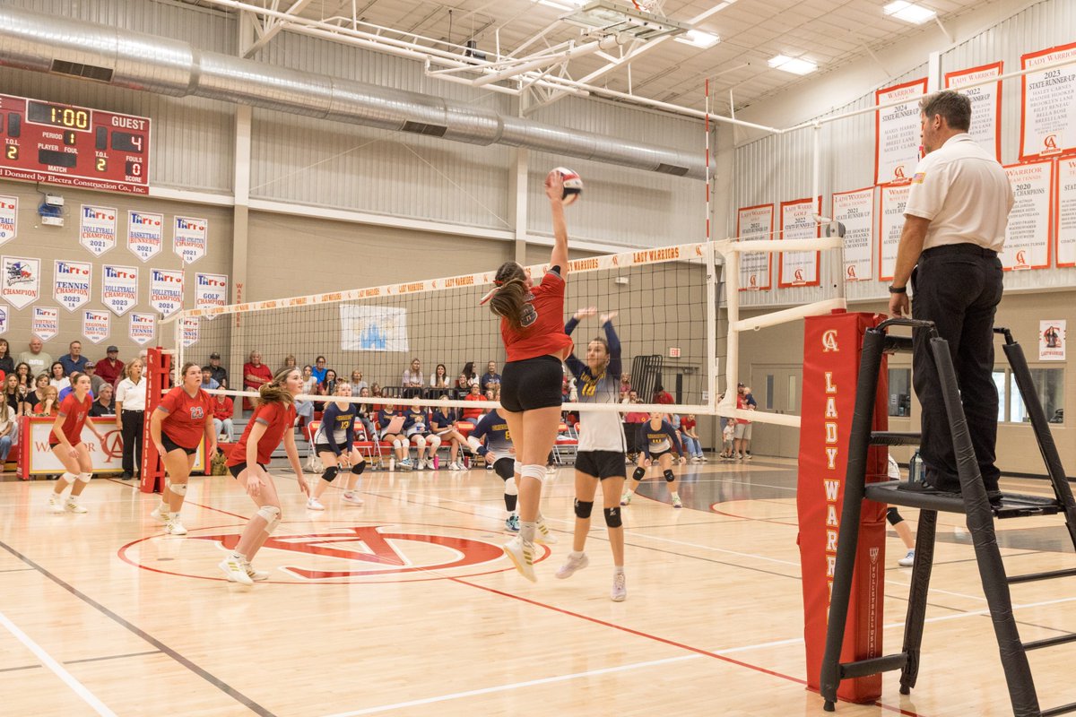 Last Friday, we took time before our Homecoming volleyball game to recognize our seniors! Each was escorted by their families and celebrated in front of an excited crowd. Head to our story for more! christacademywf.org/christ-academy…
#CALadyWarriors #CAvolleyball #seniors2026 #CAseniors
