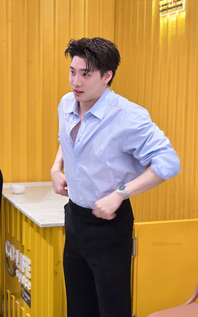 faiibyunnee's tweet image. ตัวเหลือแค่เนี้ย 🤏

#MeanPhiravich
#MeanTro