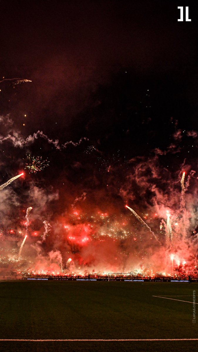 eze1901el's tweet image. M E  P U E D E N  C O M E R
L O S  H U E V O S