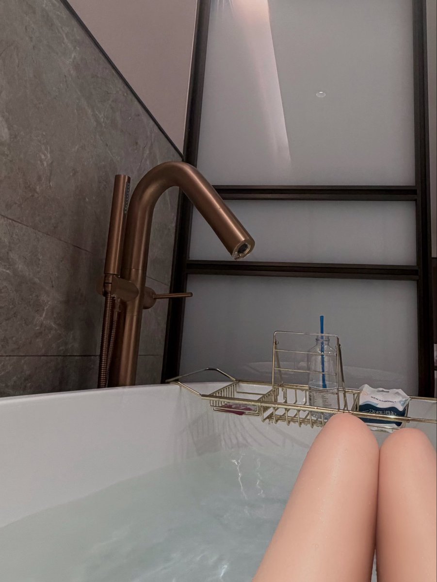 gm from shanghai 🩷