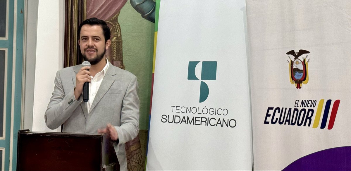 🙌🏼🇪🇨 | ¡Impulsamos el talento y la creatividad en Loja!

El Gobierno de #ElNuevoEcuador, a través del <a href="/IEPS_Ec/">IEPS Ecuador 🇪🇨</a> y con el apoyo de estudiantes Diseño Gráfico del Instituto Sudamericano Loja (<a href="/SudamerLoja/">Tecnológico Sudamericano Loja</a>), fortaleció la identidad visual de 15 emprendimientos locales.🧵