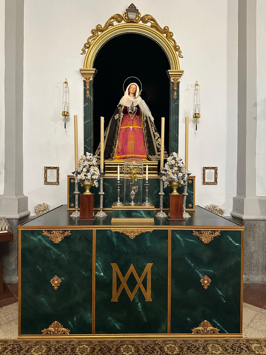 GPResignacion's tweet photo. 𝐏𝐫𝐞𝐬𝐞𝐧𝐭𝐚𝐜𝐢𝐨́𝐧 𝐀𝐥𝐭𝐚𝐫 | Nuestra sagrada titular ya recibe culto en su nuevo altar, este es fruto del trabajo de nuestros hermanos para ensalzar a la Stma. Virgen 

#CofradíasMLG https://t.co/tqInDV1ZCl
