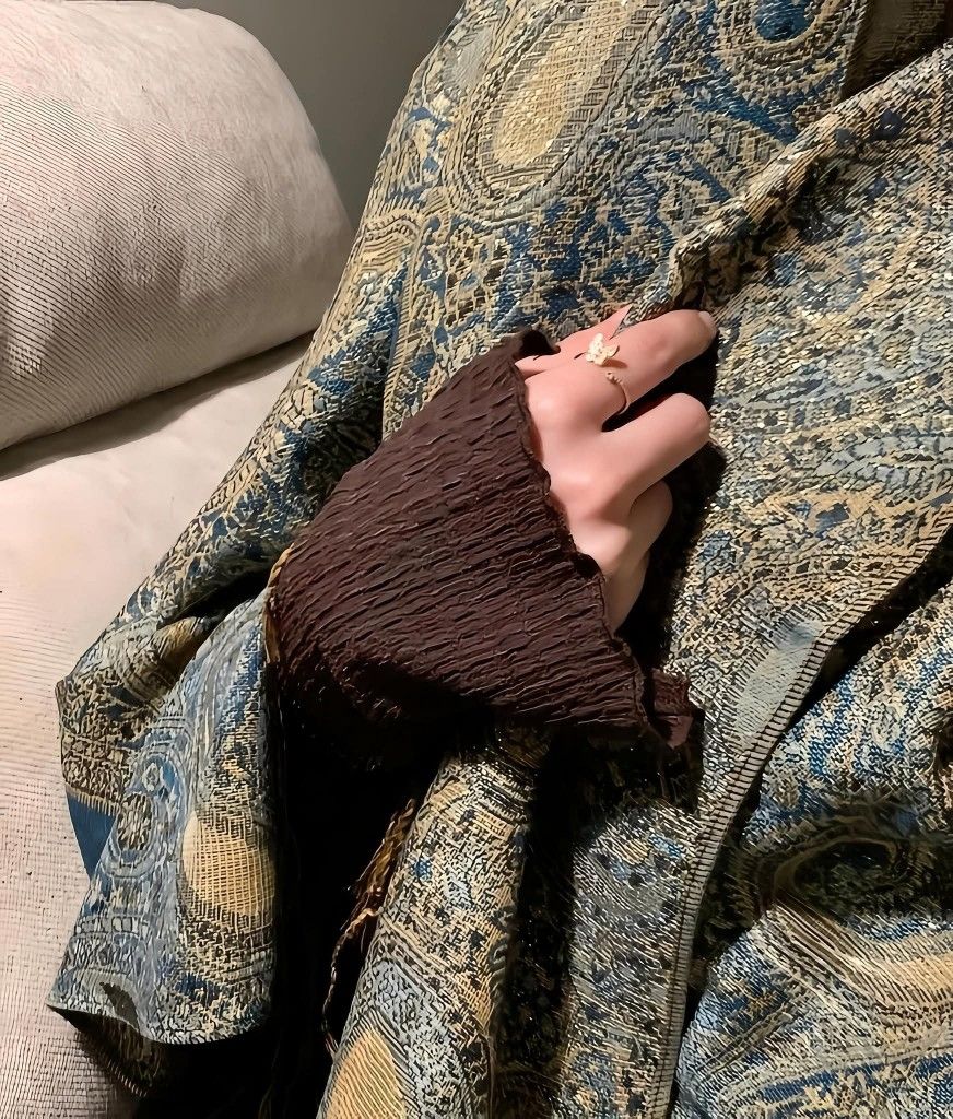 acupofwhiskey's tweet image. The unlimited love for pashmina shawls&amp;gt;&amp;gt;&amp;gt;&amp;gt;&amp;gt;