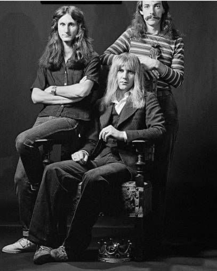 The Extreme Music Enthusiast tweet media