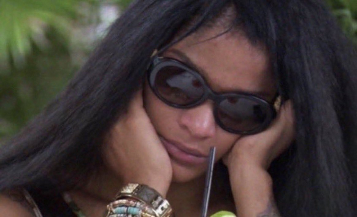 Drebae_'s tweet image. Revisited Anti today and yeah…. Rihanna gave us the best farewell album possible. She knew