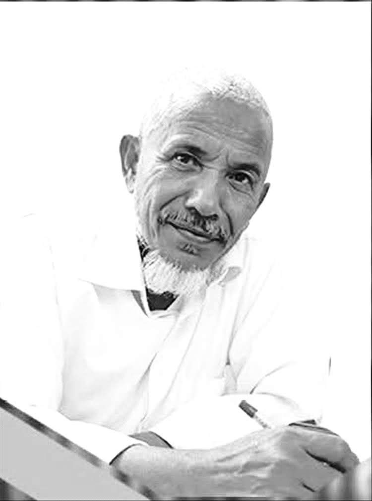 رحم الله استاذي أحمد زين باحميد ، أحد الدكاترة والأساتذة الذين أخذوا بيدي إلى عالم الصحافة واستفدت منه الكثير ، تعازي الحارة إلى كافة أسرته وأقرباه ، انا لله وانا اليه راجعون .

#عبدالجبار_باجبير