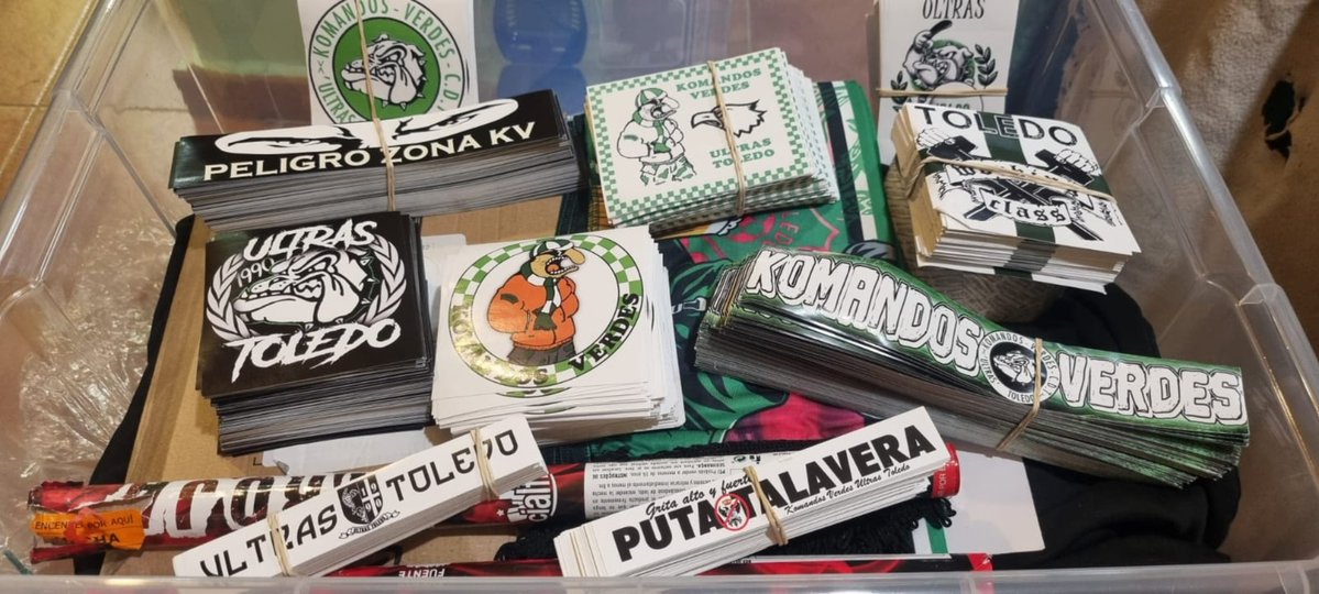 pegatinantifak_'s tweet image. Alguien que vaya a la previa y me las pueda pillar‼️‼️
Se agradece RT