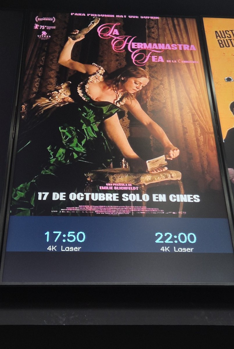 4° y último estreno visto del fin de semana. #lahermanastrafea <a href="/BetaSpain/">Beta Fiction Spain</a> 
#Cine en ARTESIETE BAHÍA.
(Crítica en un rato)