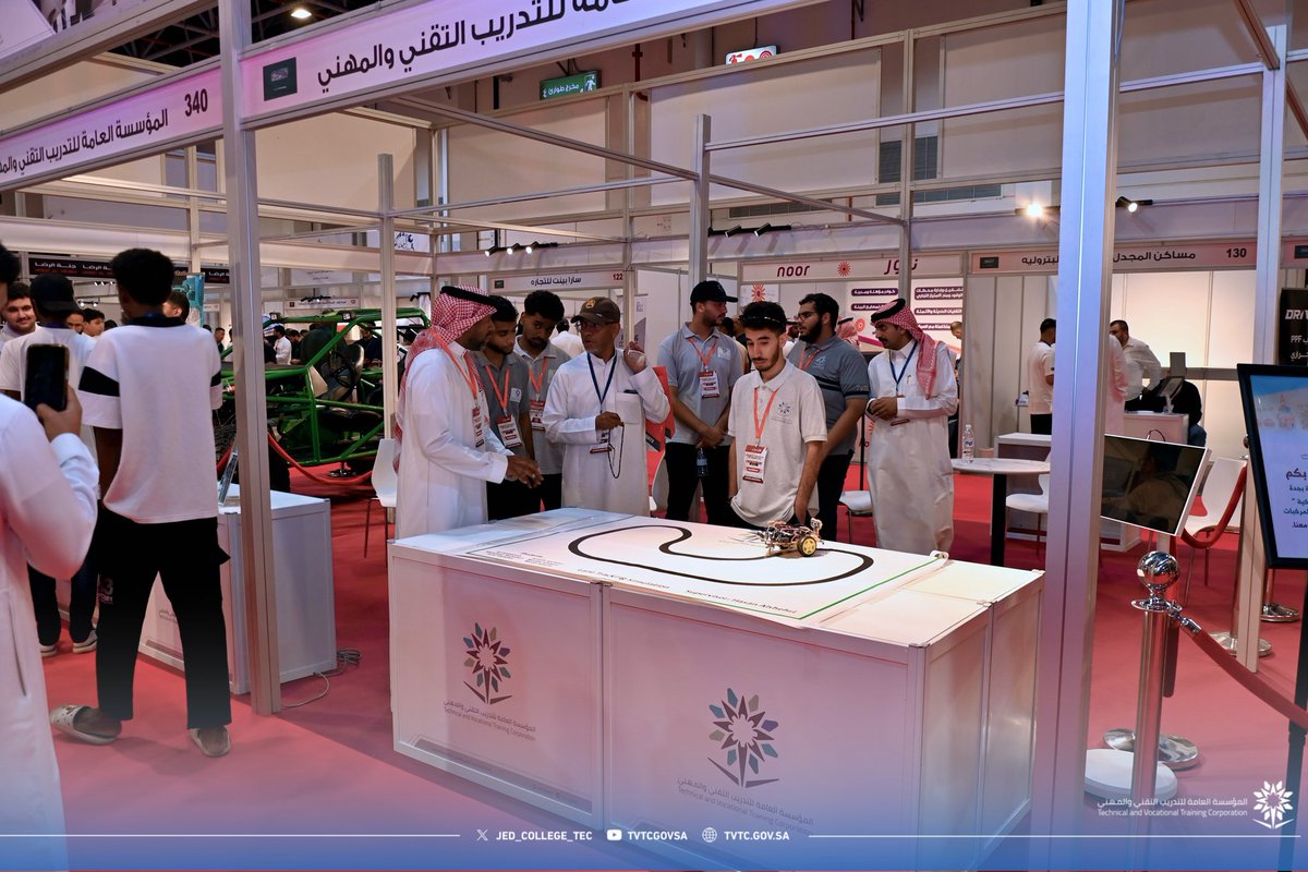jed_college_tec's tweet photo. مشاركة ||

تشارك #الكلية_التقنية_بجدة ممثلة بتخصص تقنية المحركات والمركبات وذلك ضمن جناح الإدارة العامة لـ #التدريب_التقني والمهني بمنطقة مكة المكرمة في معرض جدة الدولي للمركبات وقطع الغيار وخدمات ما بعد البيع والمقام بـ #مركز_جدة_للمعارض_والفعاليات

📋 22- 24 أكتوبر 2025م
🕘 4م إلى 10م
🗂️المنظم  KAC Expo @iconexposa  
📝 للتسجيل https://t.co/5jdgOlqa9F