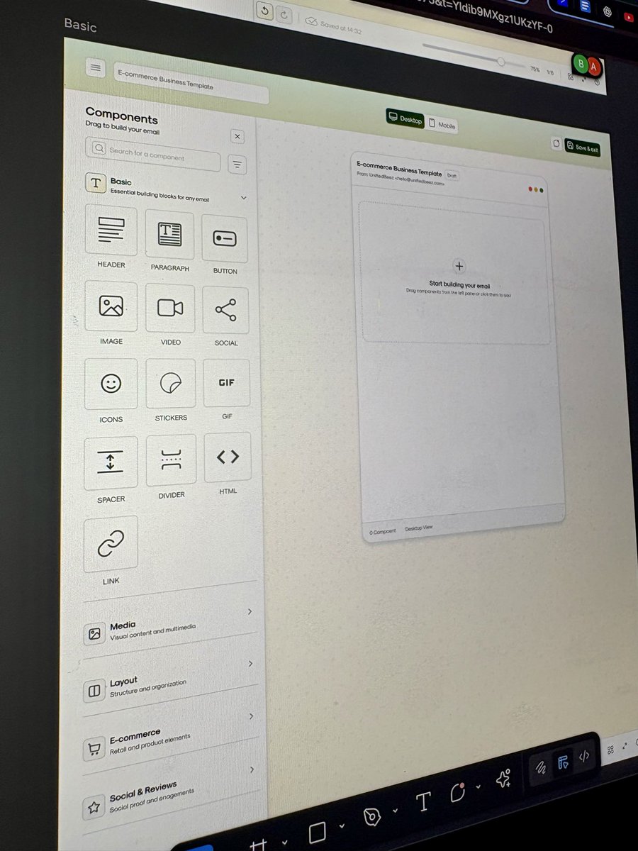 ellythedesigner's tweet image. So I designed an email builder from scratch 😎