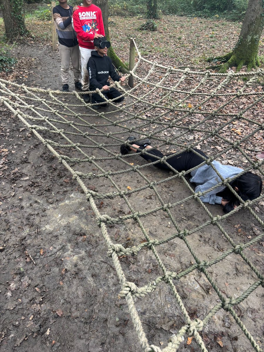 R2Civitas's tweet photo. Group two had a very messy afternoon on the sensory trail! We crawled, climbed and ducked - all with our eyes covered, the mud got everywhere! We then pushed ourselves on the amazing Jacob’s ladder, climbing so high and working in our teams. https://t.co/mRQgOuRmq4