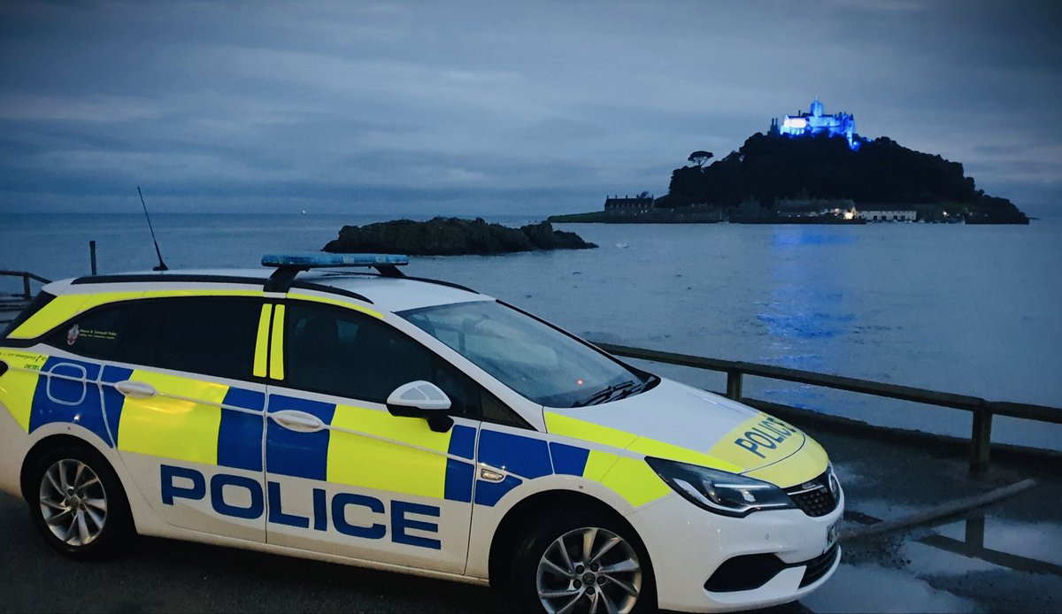 Pop down to St Michael’s Mount this evening. It’s been lit in blue, in support of Kreslu

Thank you <a href="/ntmichaelsmount/">St Michael's Mount</a>