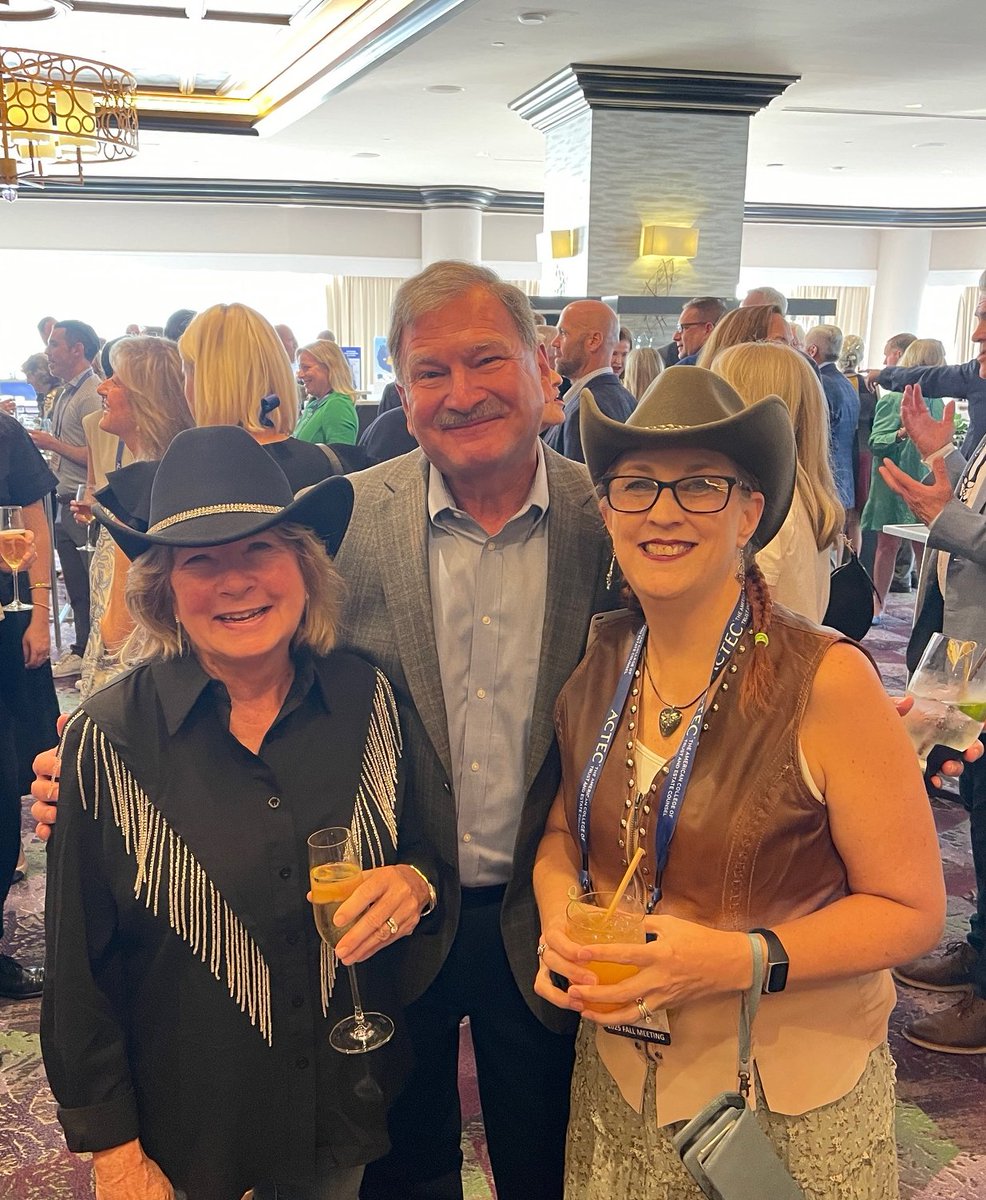 ACTECNEWS's tweet image. Thank you to @NorthernTrust for sponsoring the 2025 Fall Meeting President's Welcome Reception in Austin! #ACTEC #EstatePlanning