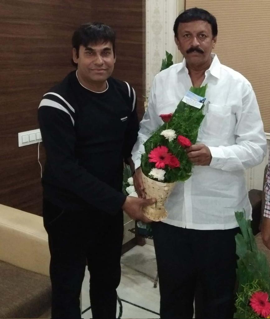 mohdayazmusic's tweet image. Wishing you Happy Birthday 🎂  Mla Vijay Kumar ji Deshmukh 

#mla #Vijaykumardeshmukh #Mohammadayaz #mohammedayaz #mohdayaz