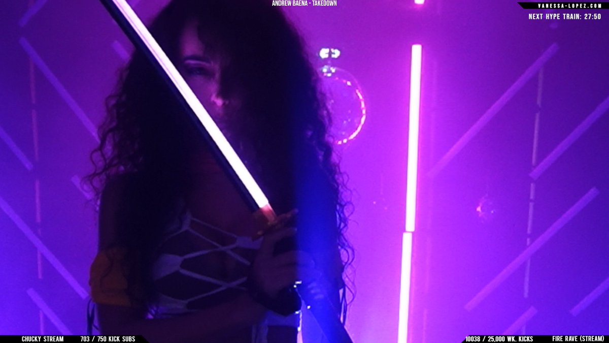 Here are some impressions from my first stream after returning from Twitchcon San Diego. Pictures out of cam.

Join the return party → twitch.tv/Vanessa_Lopez_… 💚 kick.com/Vanessa_Lopez

#DANCE #SHOW #PARTY #MUSIC #RETURN #SOLOPRODUCTION