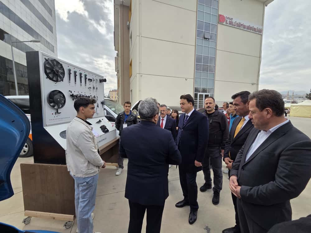tokateml's tweet photo. Mesleki tanıtım günlerinde okulumuzun deney setleri ve projeleri görücüye çıktı.
Emeği geçenlere teşekkür ederiz.
https://t.co/wrys3tr94H
@tcmeb @tokatvaliligi @tokatmem https://t.co/UEKVrsAV5m