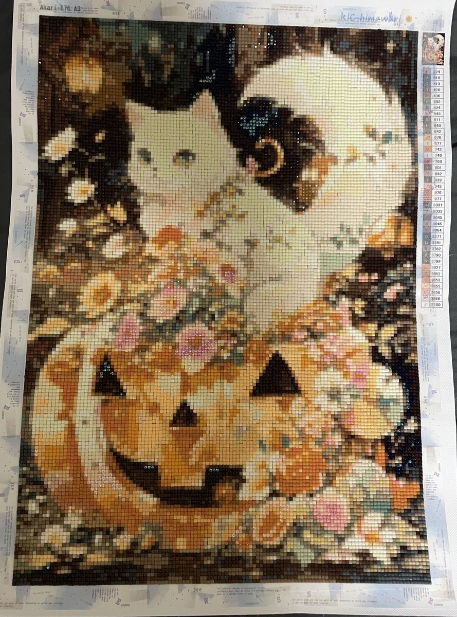 Coco_An2's tweet image. #ここのダイヤモンドアートコレクション
⑯ 2025.10.23完成

Title  猫とかぼちゃのお化け
Artist  KIChimawari
Shop BASE
Size 35×45
Type スクエア
Color 39(AB 3)

#ダイヤモンドアート
#ダイヤモンドアート好きな人と繋がりたい
#KIChimawari
