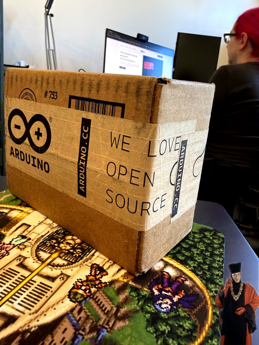 ptorrone's tweet image. time to see if the @arduino Q (@Qualcomm ) is open-source, so far it appears -no- (missing design files, but other &quot;open-source&quot; arduinos have them posted)... Q :
&quot;Oh, you&apos;re so stolid! You weren&apos;t like that before the beard!&quot; to Riker