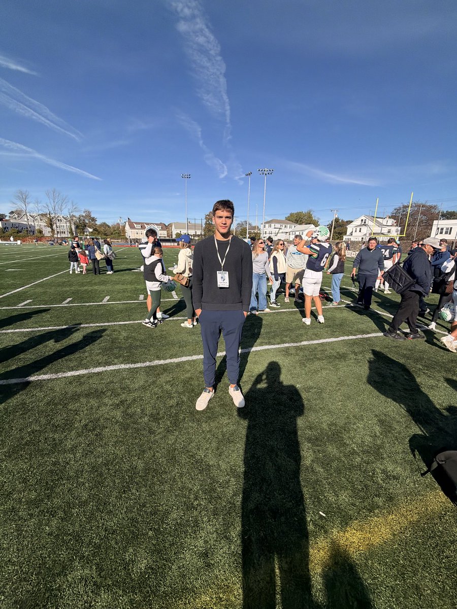 Thank you <a href="/Salve_Football/">Salve Regina Football</a> for having me this past Saturday! I had a great time the campus was awesome and loved the environment.
<a href="/CoachBKelly/">Brad Kelly</a> <a href="/CoachBVaughan/">Coach Brian vaughan</a> <a href="/coachbmac11/">Coach BMac</a> <a href="/ACHSCougarFB/">Arlington Catholic Cougars Football</a>
