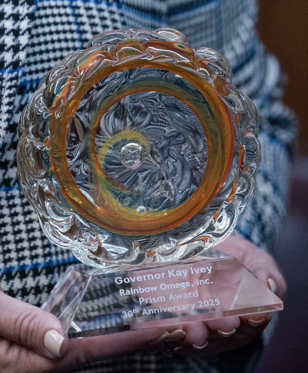 Governor Kay Ivey tweet media