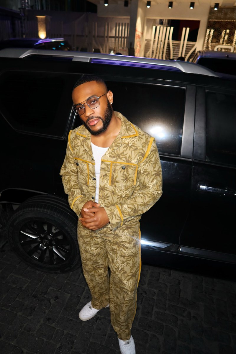 A calm presence, but the focus stays loud