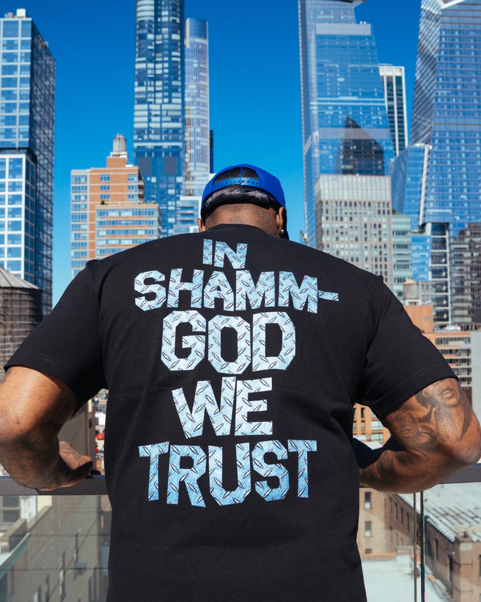 planes's tweet image. Shammgod x Planes
From the court to the culture — a collection crafted for legacy.
Featuring a Crown, Tracksuit and Tee.
Available now at paperplane.shop
and 252 Lafayette Street.