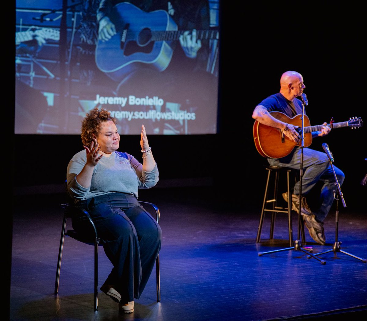 NewYork_CM's tweet image. Thank you Autumn Thomas for providing ALS interpretation for our October event! #CMNYC #CMsoft