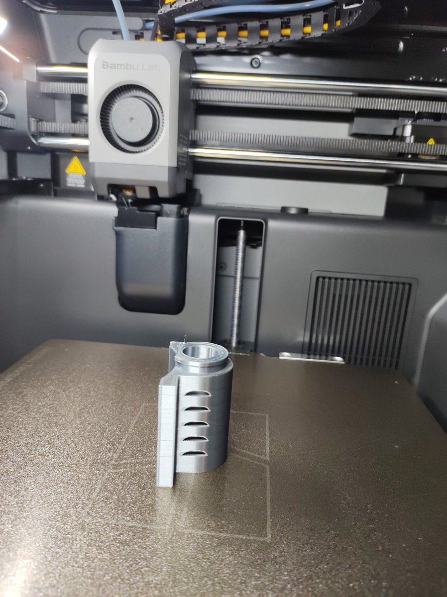 postbus88's tweet image. Printing custom designed car parts is the main reason I bought a #3Dprinter , five years ago.
Today, my brand new #P2S is capable of printing more demanding filaments, thanks to it&apos;s enclosure.