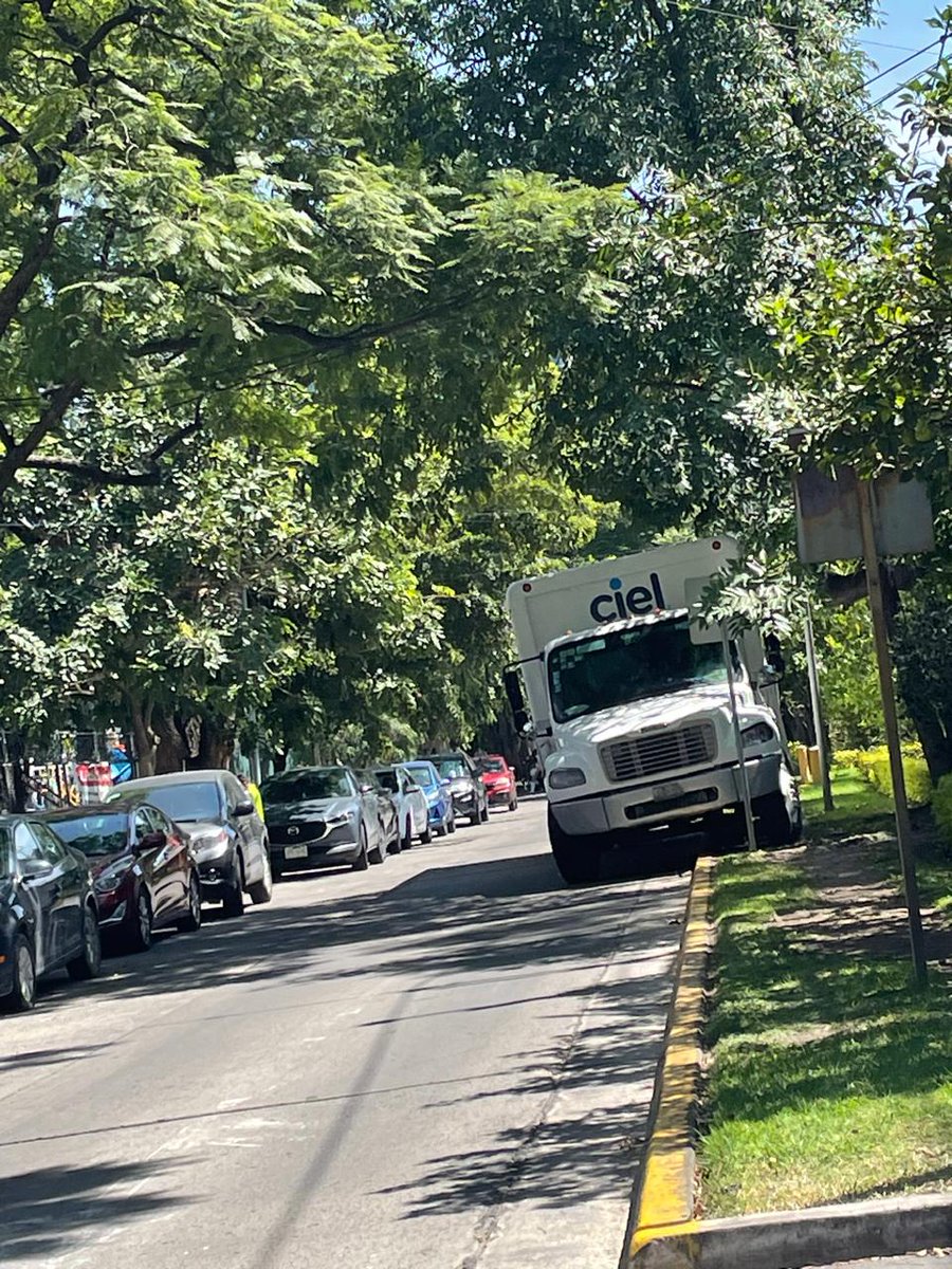 Sr. Cayiyo tweet media