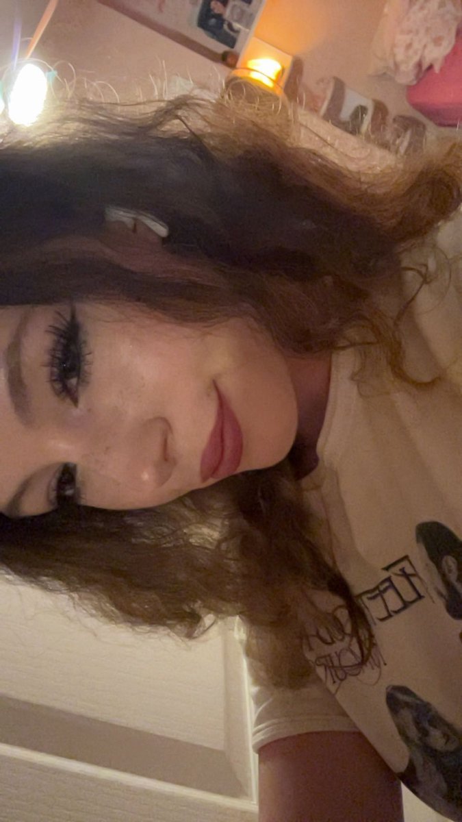 cinnad0e's tweet image. ⠀
⠀⠀  ⠀ ⠀𝝑𝝔⠀@cinnad0e / emily⠀⠀!!
⠀⠀she / her⠀⠀20⠀⠀basic dni
⠀⠀ow2, val, pkmn⠀🎀⠀genshin, mc
⠀⠀✚ ˳⠀ #owtwt  #valtwt
⠀⠀ #pokemontwt   #genshintwt 
⠀⠀ ⠀⠀ ⠀⠀ #promotwt ❜
⠀ ⠀⠀ ⠀⠀ ♡ ノ ↺  appreciated
⠀