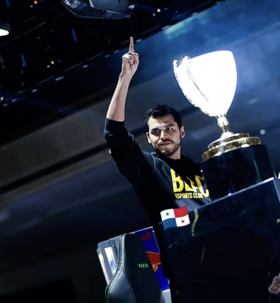 AnimaSgear's tweet photo. Hoodie season 2 para @blackesportsfgc
#weartheblack #hoodie #blackesports
#capcomcup11 https://t.co/FiXi3xEOAj