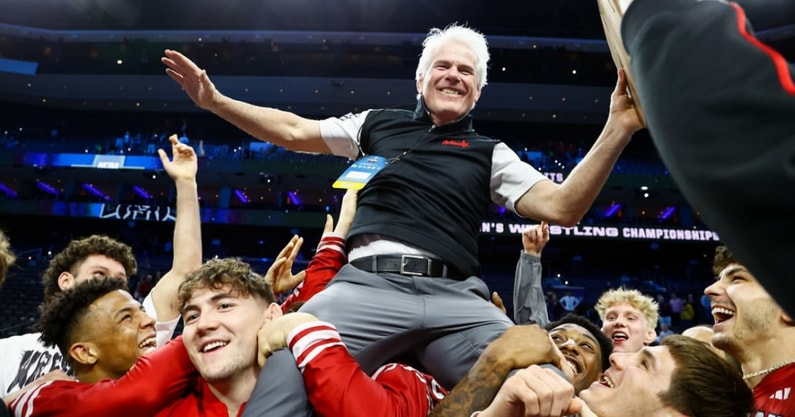 HuskerOnline's tweet image. Coach Mark Manning said, "I fought like a dang animal to make wrestling relevant here."

With the season opener just days away, expectations have never been higher for Nebraska wrestling.

Full breakdown 👇
🔗on3.com/teams/nebraska…