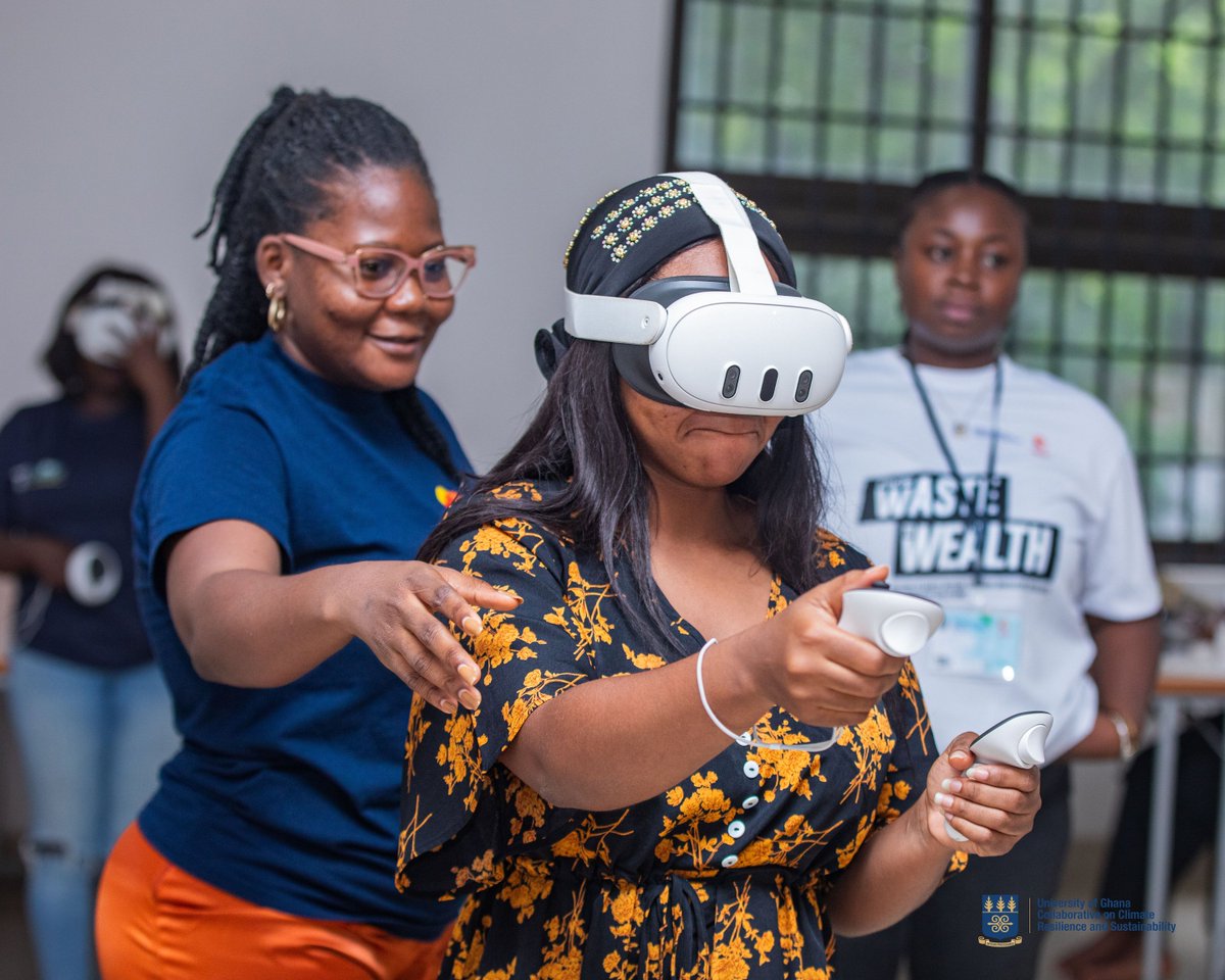 UGCCReS's tweet image. This #WorldEnvironmentDay, we saw VR powerfully illustrate climate change impacts. 🌍💡
We believes in #TechForGood to hit #GlobalGoals. Our Innovation team mentors young African innovators for green solutions!
Keep eyes on our pages for upcoming opportunities! 🚀