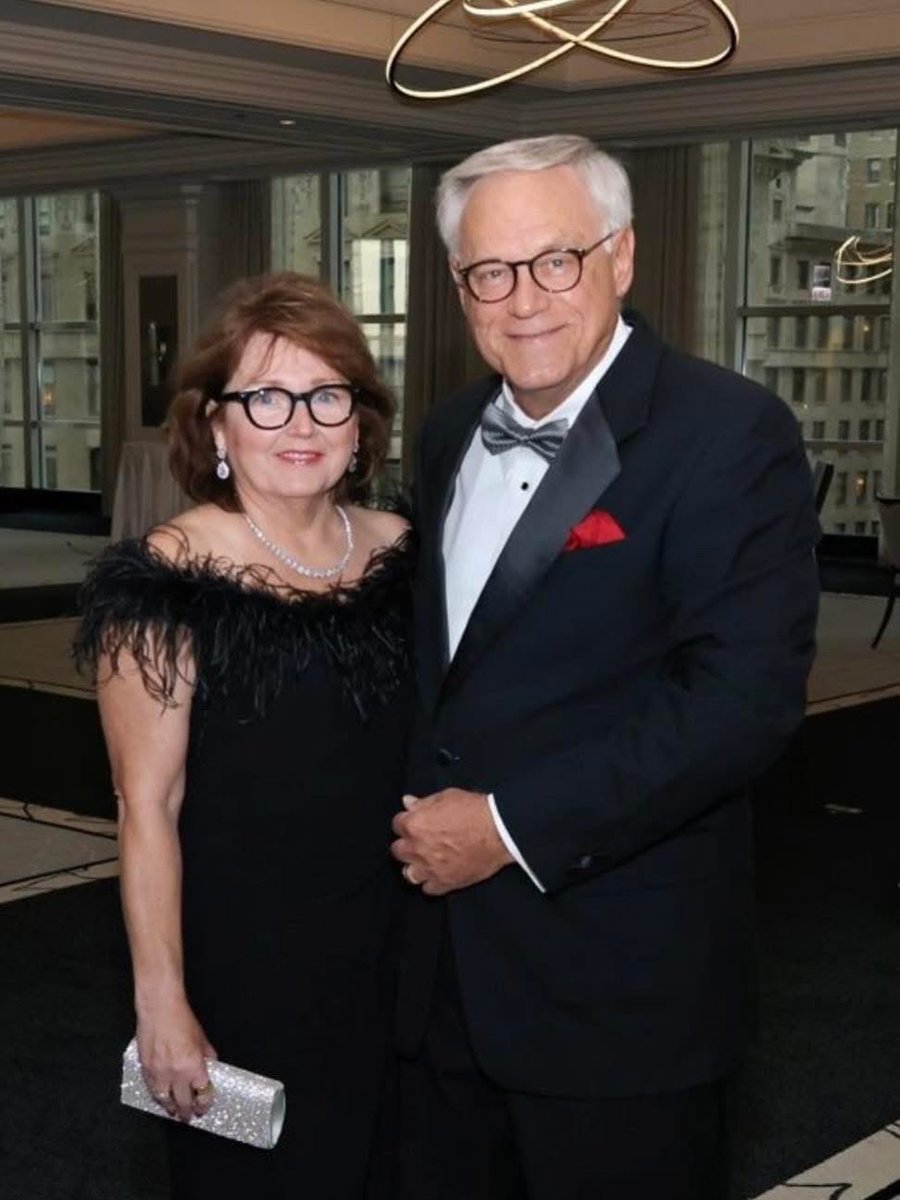 ISBAlawyer's tweet image. Illinois Bar Foundation’s 26th Annual Gala on Oct. 17! #IBF ✨✨✨