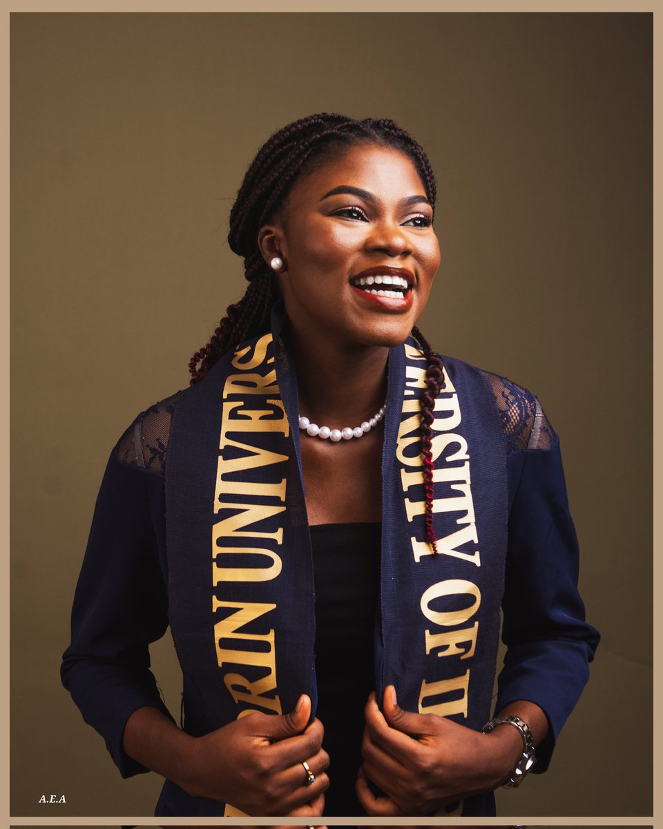aeaconcept1's tweet image. Hi guys.. I shot my elder sisters convocation pictures.. 🥹❤️🎓🎉
Congratulations to your Abejide Mercy 🎓✨
Please say a prayer for her 🥹❤️
#thebestonthenet
#unilorin
#unilorin40thconvocation
#Classof25