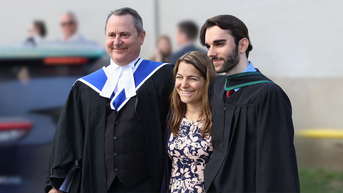 The #SmithBusiness community is remembering Philip Osanic, who joined <a href="/queensu/">Queen's University</a> in 2003 as an Assistant Professor and taught at both Smith and <a href="/queensulaw/">Queen's Law</a>. 

Prof. Osanic's dedication to students extended far beyond the #classroom; his roles as a faculty advisor, coach, case