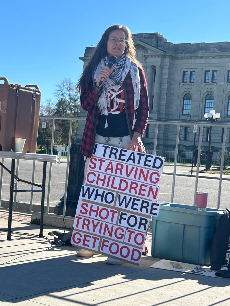 Dr. Deirdre Nunan at the Saskatchewan Legislature 🙌