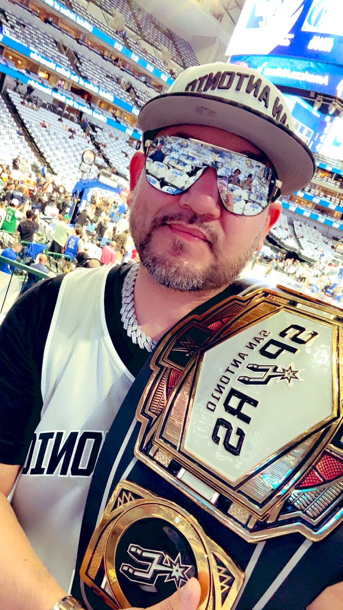 RealSpurnandez's tweet image. We in the building!!! #GoSpursGo Beat Dallas!!! #PorVida