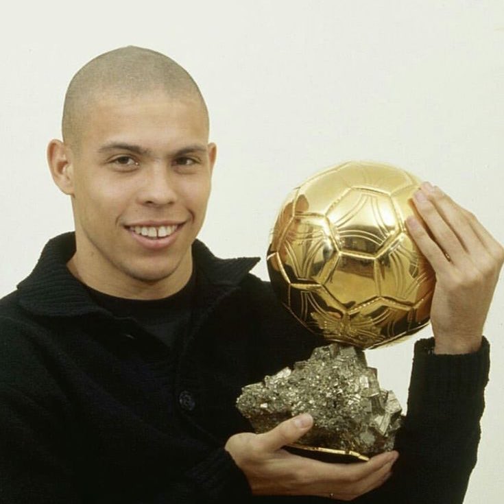 2002 🤩