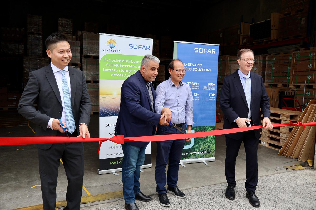 SmartEnergyCncl's tweet photo. Yesterday, Our CEO John Grimes joined SOFAR Solar and Sun Savers Group for the opening ceremony of SOFAR’s new Sydney warehouse - marking an important step in strengthening Australia’s renewable energy supply chain.
#SmartEnergyCouncil #SOFARSolar #SunSaversGroup https://t.co/ovz0BQ0uOG