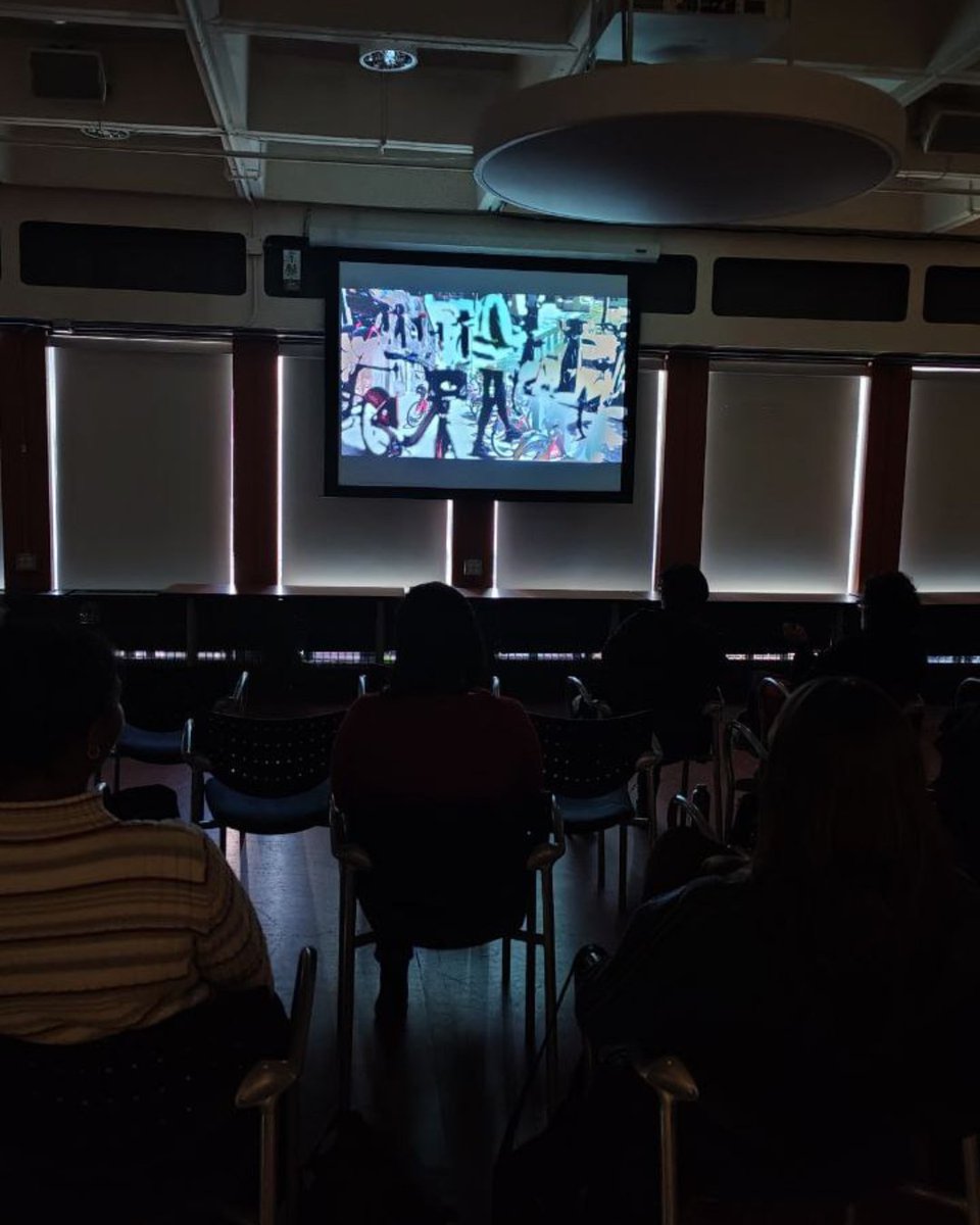 Nos encantó estar en Montreal para #NABSA2025. 🍁🚲✨
Compartimos experiencias, risas y rodadas y presentamos Una Vida Rodando en el Ciclo de Cine y Movilidad del Foro Mundial de la Bicicleta. Ve el documental completo ➡️ lnkd.in/g-PQaHyy