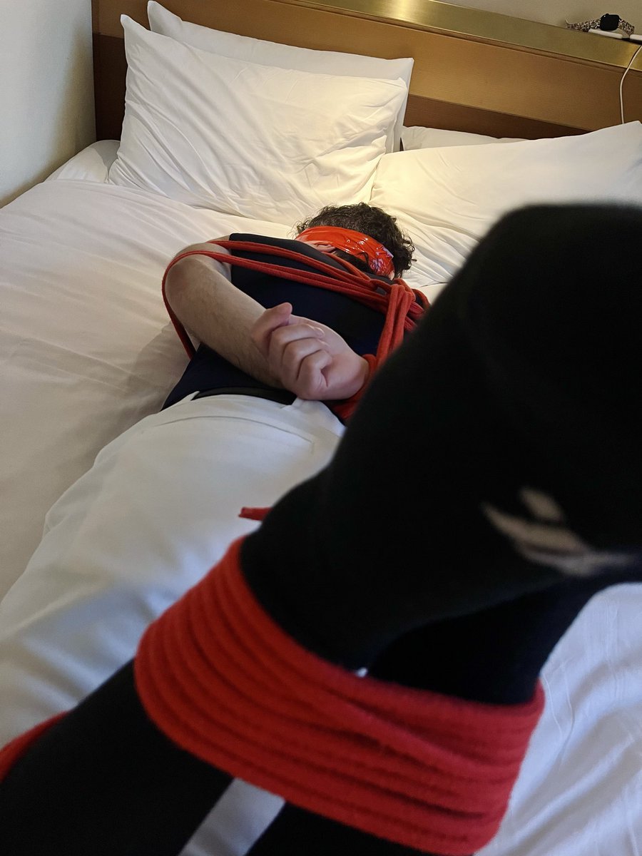 Kink Interested 🖤 tweet media