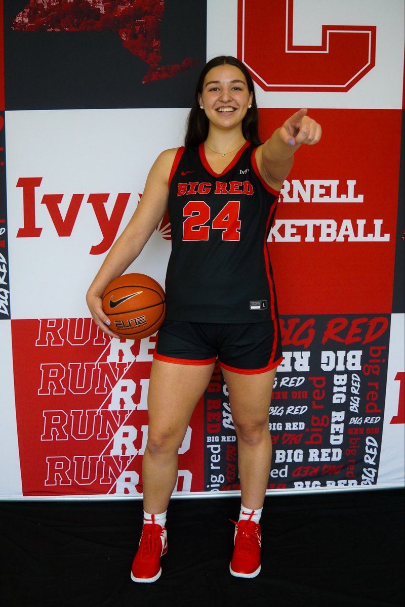 sarahpoland24's tweet image. Thank you so much @CornellWBB for the unofficial visit this past weekend! Also, I’m so grateful to have received an offer! Thank you @coachgarner12 @CoachVBarnes @CoachSashiaC @CoachCourtnay @coachcorcoran24!! 
#RunRed❤️🤍🐻

@MAHuskies @RiversAthletics