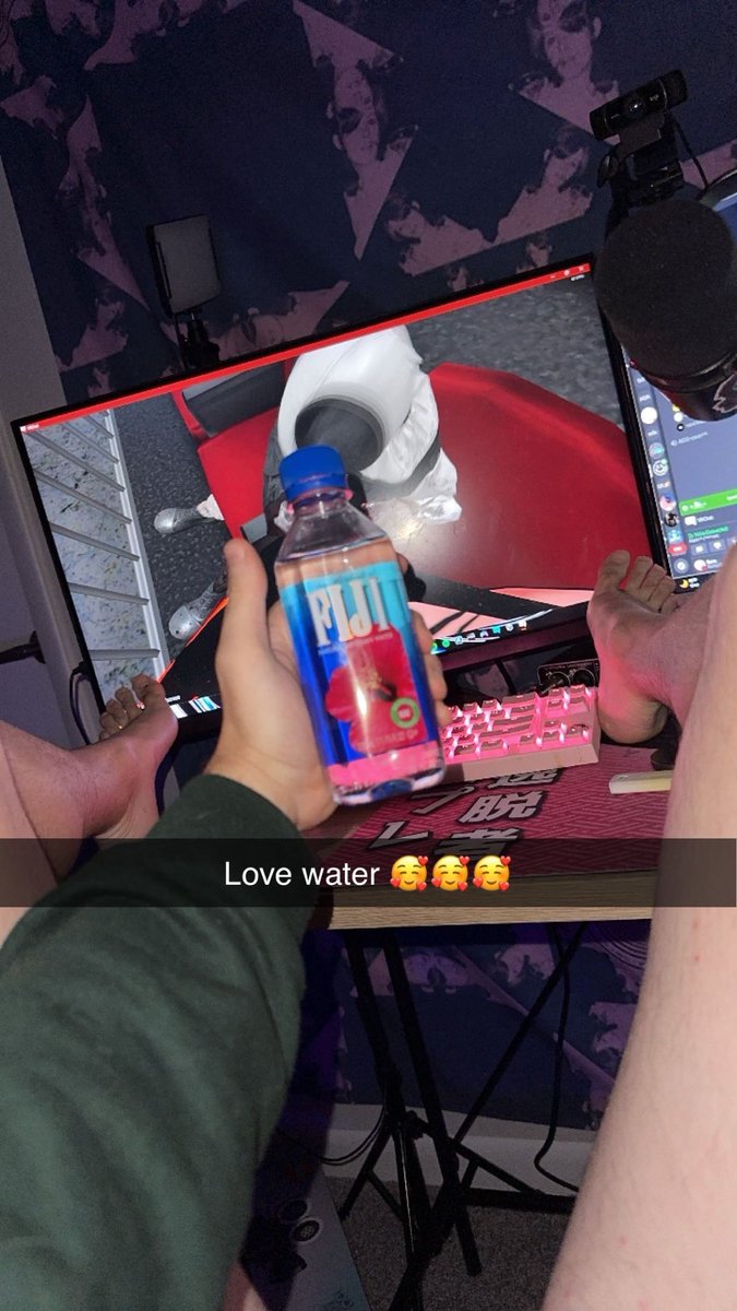 projectsoru's tweet image. Felt cute, might delete later