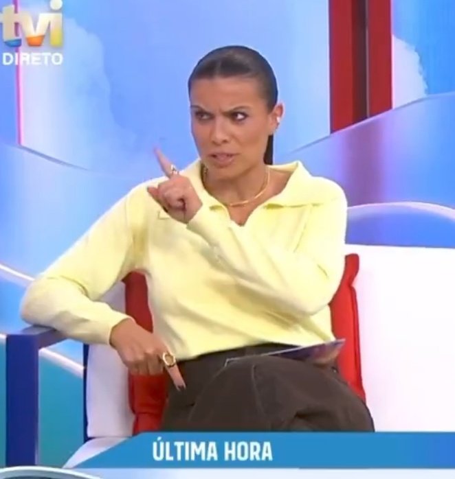 Mas eu (NÓS) AMAMOS a cara de má 😍😍😍😍

#marcianos