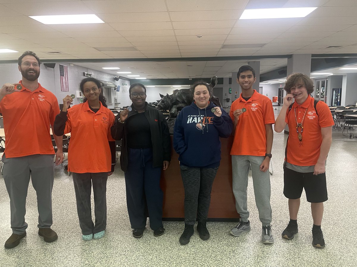 Olathe East Scholars Bowl tweet media