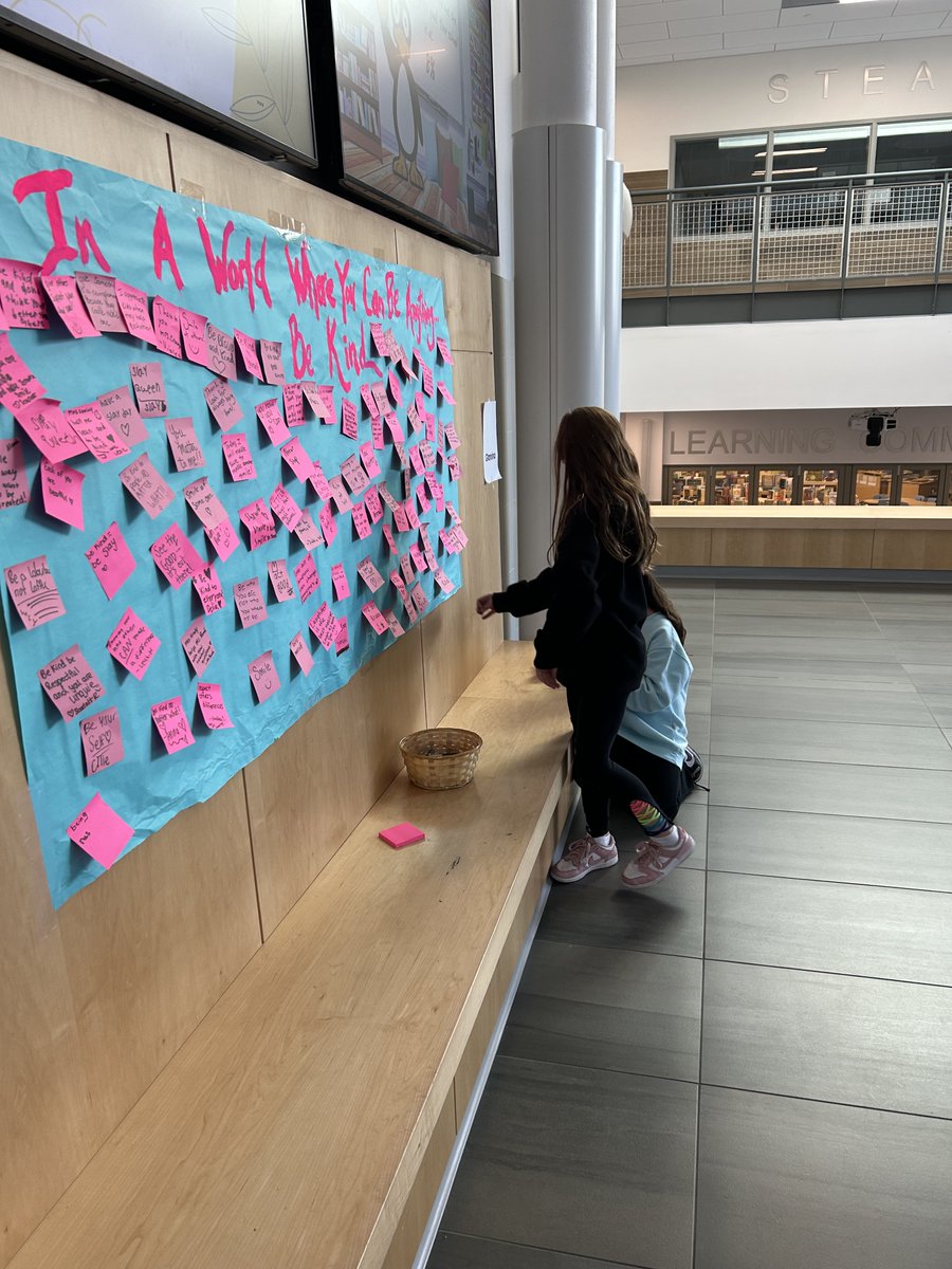 “In a world where you can be anything, be kind.”  Today and every day, we honor Ms. Colleen Ritzer’s lasting legacy by spreading kindness throughout Danvers Public Schools. 💗 #DPS #Kindness4Colleen.