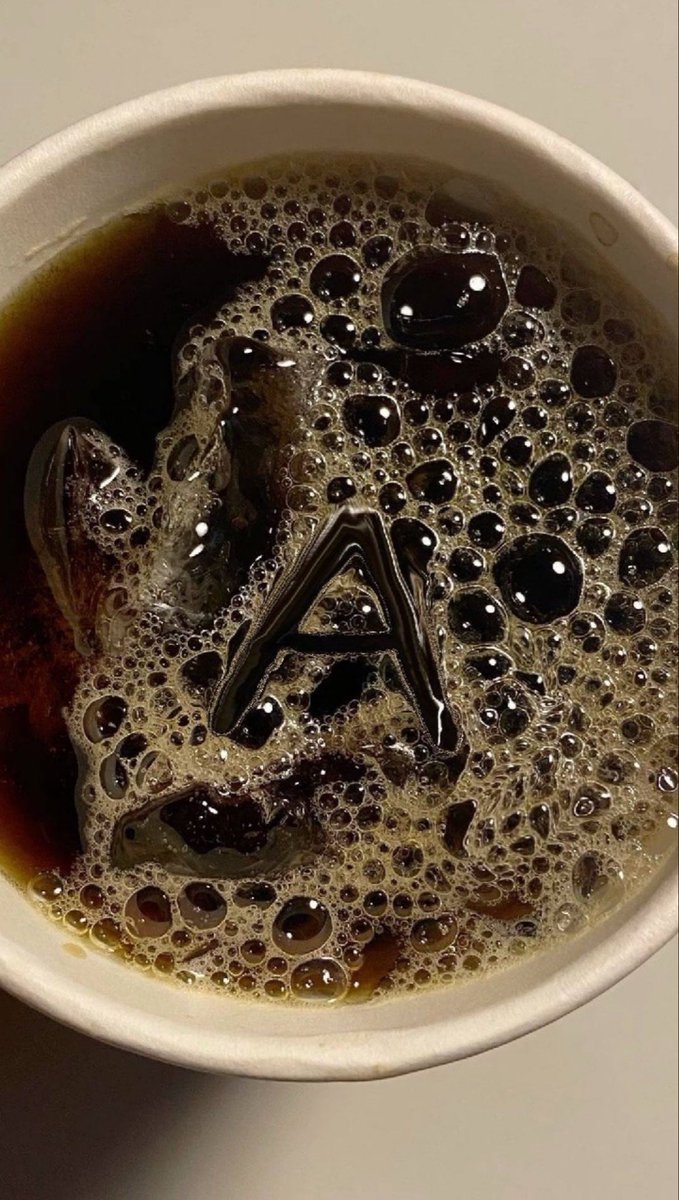 في قهوتي
 بانت مواري محبّتك
             ❣️