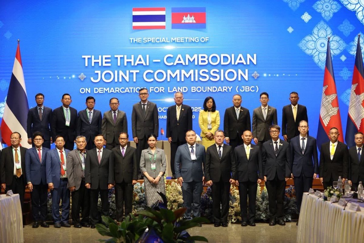 Kayvibol's tweet photo. Joint press statement Cambodia-Thai JBC https://t.co/5Iyd8dddIJ